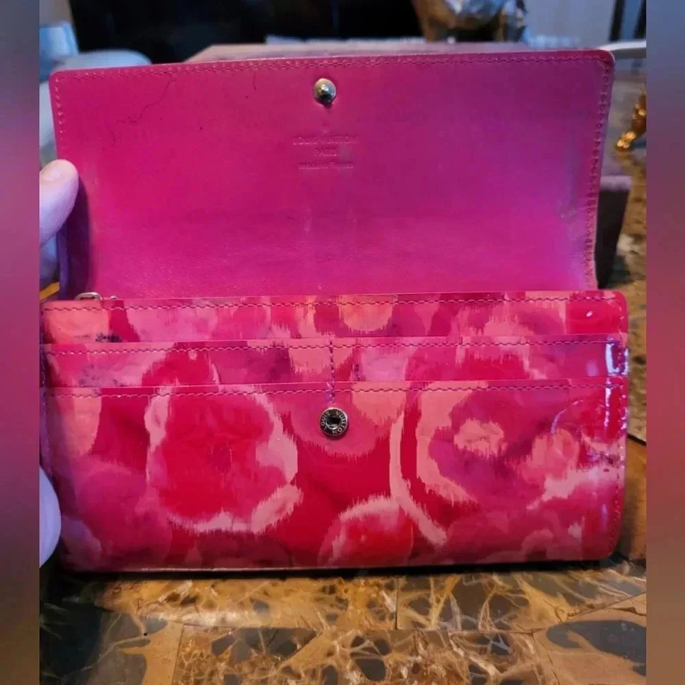 Louis Vuitton Vernis Ikat - Picture 5 of 9